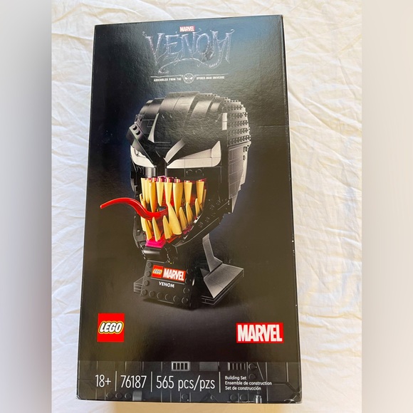 LEGO Marvel Spider-Man Venom 76187 Adult Collectible Building Kit ,color black - Picture 6 of 10